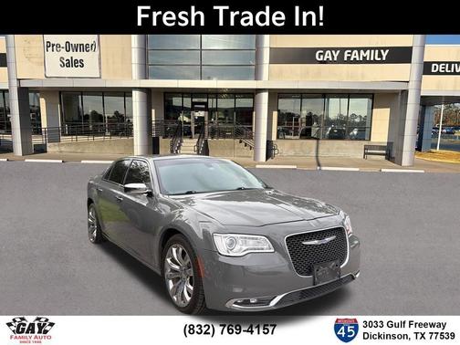 Ceramic White 2018 Chrysler 300 Limited