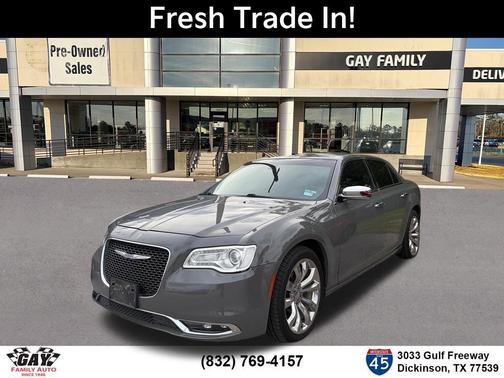 Ceramic White 2018 Chrysler 300 Limited