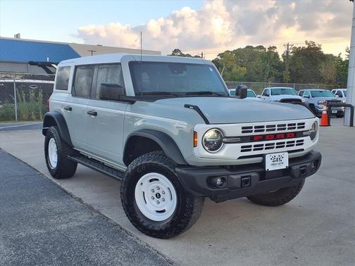 2023 Ford Bronco Heritage Edition
