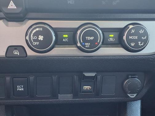 2021 Toyota Tacoma 