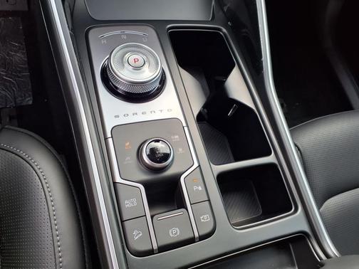 2025 Kia Sorento Hybrid EX