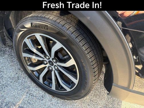 Black 2020 Ford Explorer ST