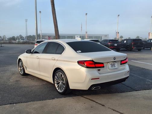 2022 BMW 540 i