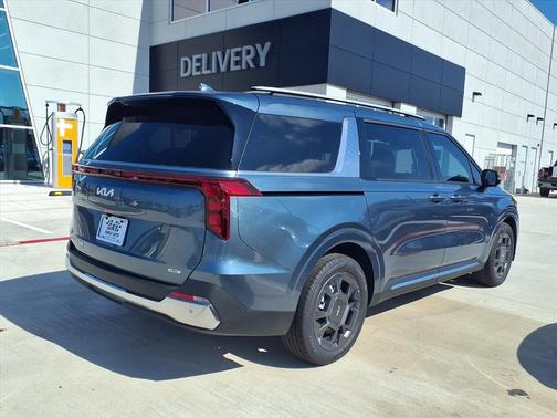 2026 Kia Carnival Hybrid SX