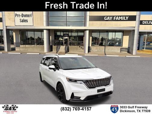 Snow White Pearl 2024 Kia Carnival SX
