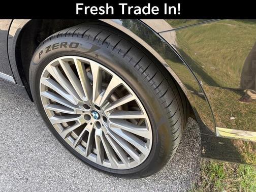 Black Sapphire Metallic 2020 BMW X7 xDrive40i