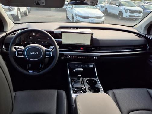 2026 Kia Carnival SX