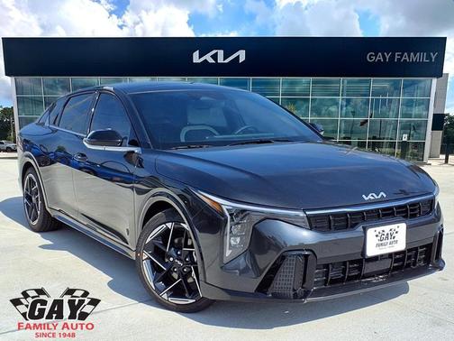 2025 Kia K4 GT-Line