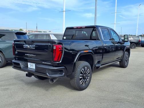 2025 GMC Sierra 3500 Denali Ultimate