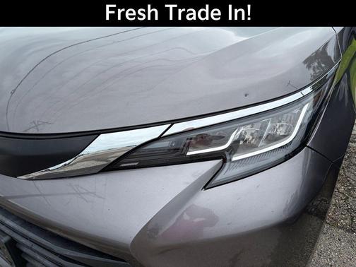 Predawn Gray Mica 2022 Toyota Sienna LE