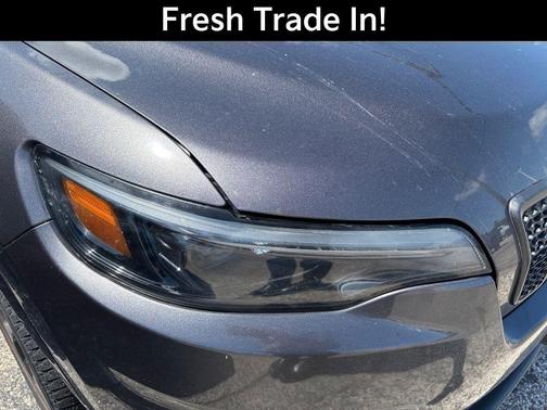 Granite Crystal Clearcoat Metallic 2019 Jeep Cherokee Limited