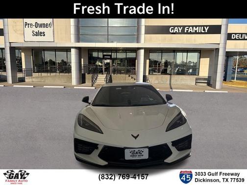 Arctic White 2024 Chevrolet Corvette Stingray w/2LT