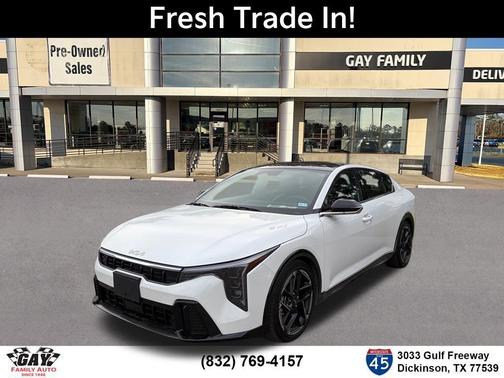 Snow White Pearl 2025 Kia K4 GT-Line