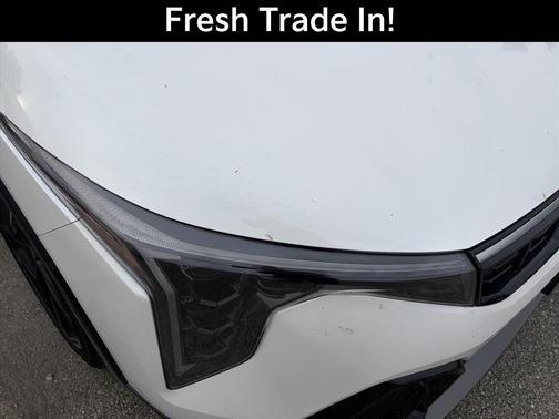 Snow White Pearl 2025 Kia K4 GT-Line
