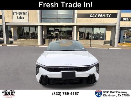 Snow White Pearl 2025 Kia K4 GT-Line