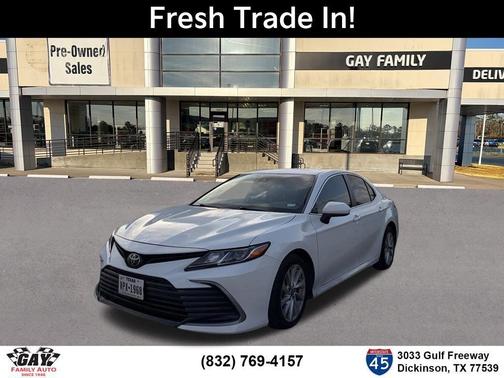 White 2022 Toyota Camry LE
