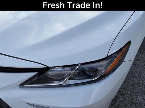 White 2022 Toyota Camry LE