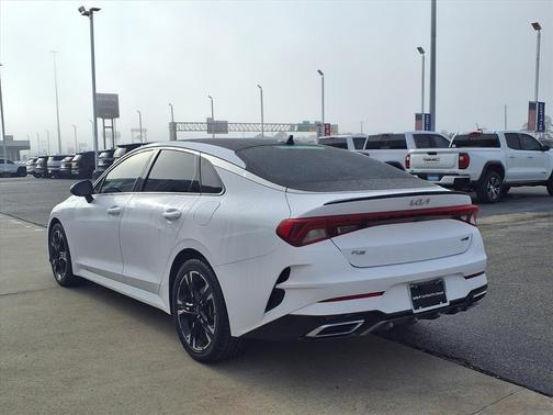 2022 Kia K5 GT-Line
