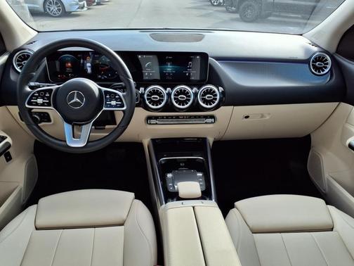 2021 Mercedes-Benz GLA 250 Base
