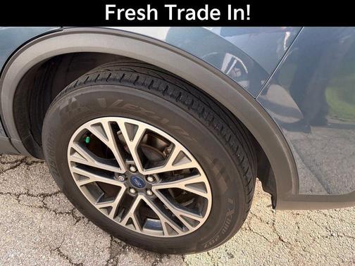 Blue Metallic 2020 Ford Escape SEL