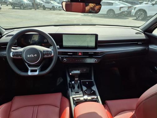 2025 Kia K5 GT-Line