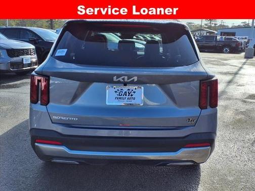 2025 Kia Sorento S