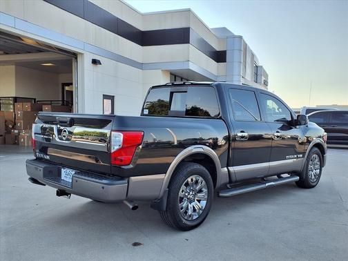 2019 Nissan Titan Platinum Reserve