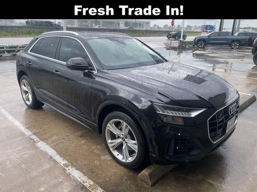 2023 Audi Q8 55 Premium Plus