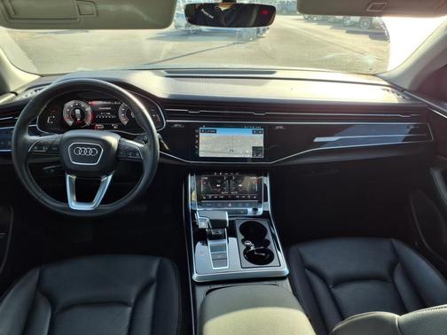 2023 Audi Q8 55 Premium Plus