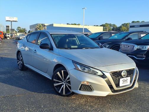 2021 Nissan Altima 2.5 SR