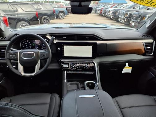 2025 GMC Sierra 2500 Denali