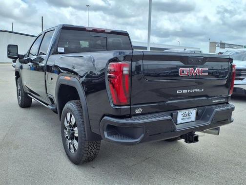 Onyx Black 2026 GMC Sierra 2500 Denali
