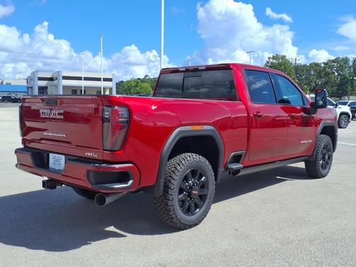2025 GMC Sierra 2500 AT4