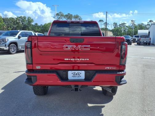 2025 GMC Sierra 2500 AT4