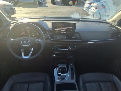2022 Audi Q5 45 S line Premium Plus