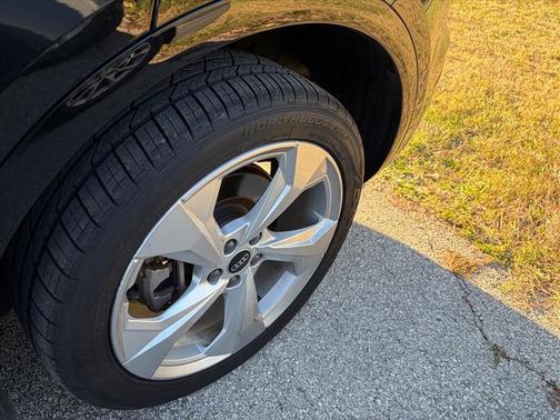 2022 Audi Q5 45 S line Premium Plus