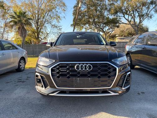 2022 Audi Q5 45 S line Premium Plus