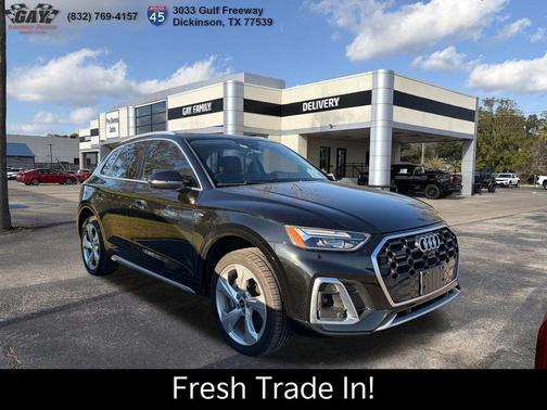 2022 Audi Q5 45 S line Premium Plus