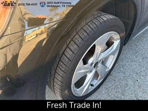 2022 Audi Q5 45 S line Premium Plus