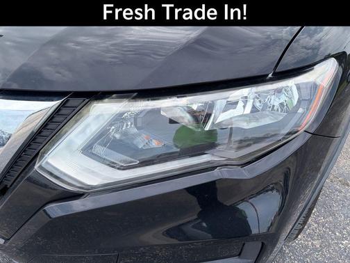 Magnetic Black 2020 Nissan Rogue SV