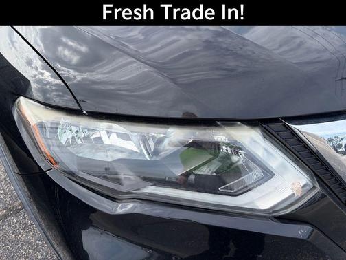 Magnetic Black 2020 Nissan Rogue SV