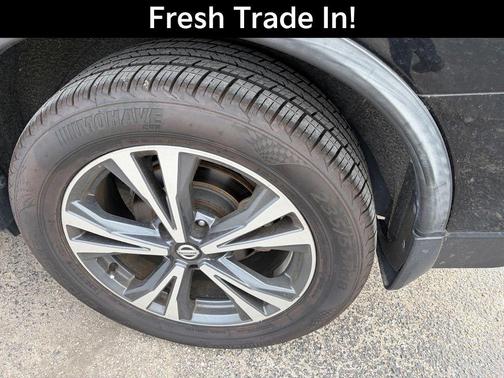 Magnetic Black 2020 Nissan Rogue SV
