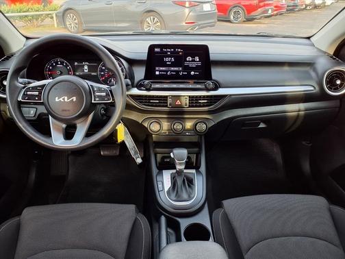 2022 Kia Forte LXS