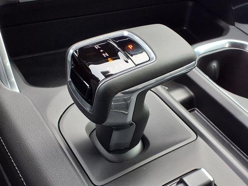 Glacier White 2026 GMC Sierra 1500 Denali