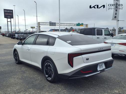 2025 Kia K4 EX