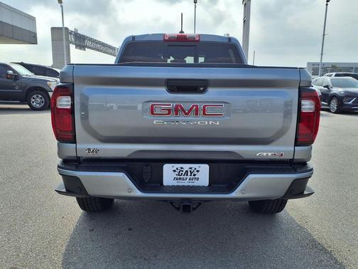 Sterling 2026 GMC Canyon AT4