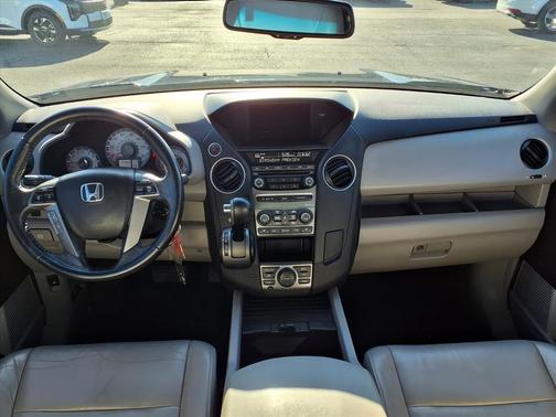 2012 Honda Pilot EX-L w/ Navigation