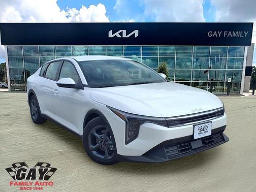 Snow White Pearl 2026 Kia K4 LXS