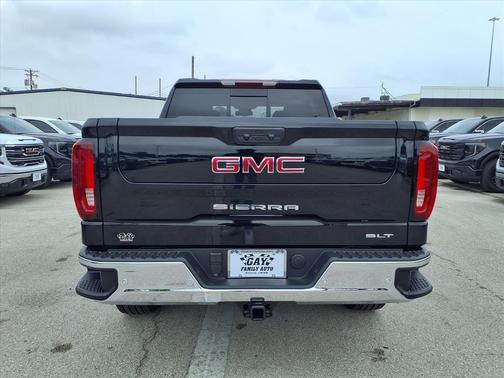 Onyx Black 2026 GMC Sierra 1500 SLT
