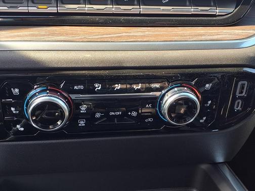 2026 GMC Sierra 2500 SLT